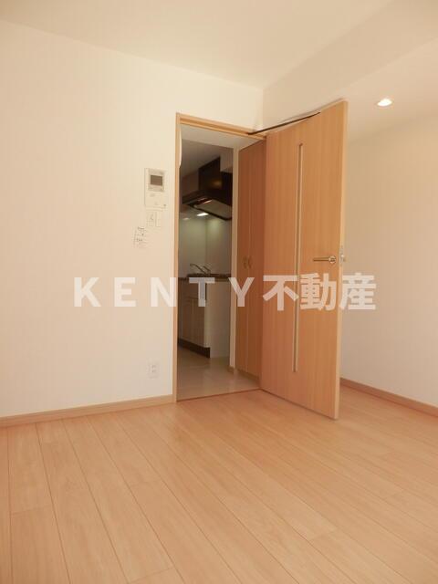 居室・リビング　※別号室反転タイプ