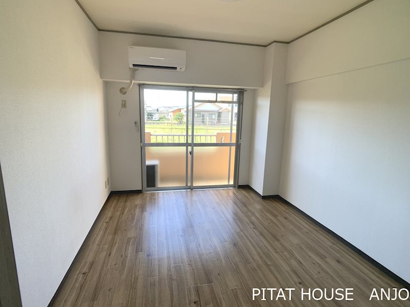 居室・リビング　参考写真１０５