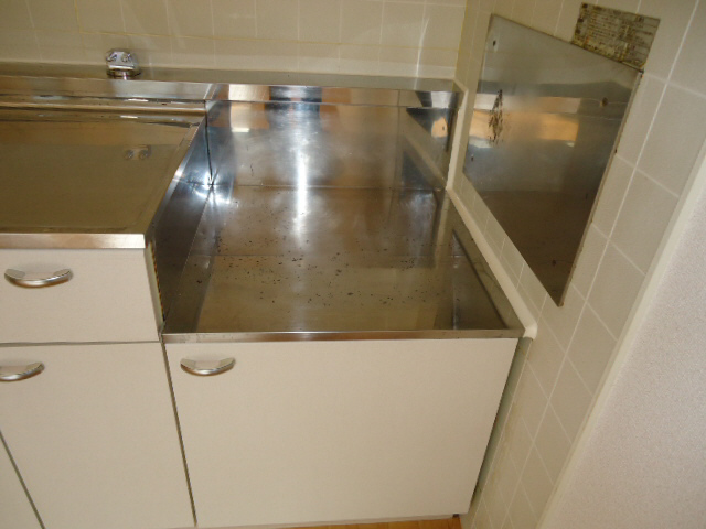 キッチン　コンロ置き場