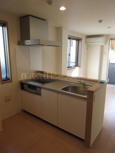 キッチン　※別号室参考写真