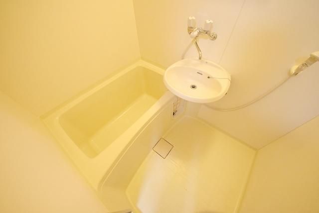 バス・シャワールーム　★清潔感のあるバスルーム★