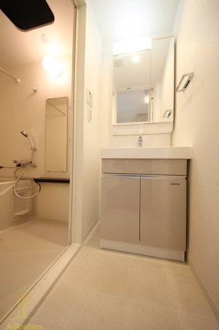 洗面設備　ディクス福島レジデンス