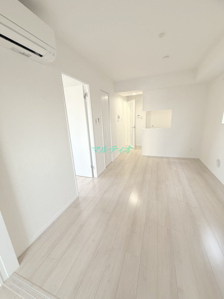 居室・リビング　洋室