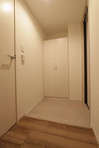 玄関　シンプルで使いやすい玄関です
