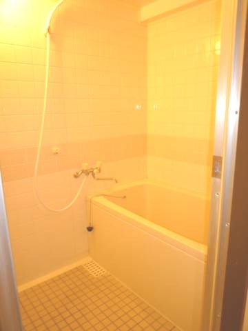 バス・シャワールーム　追い焚き　※設備要確認