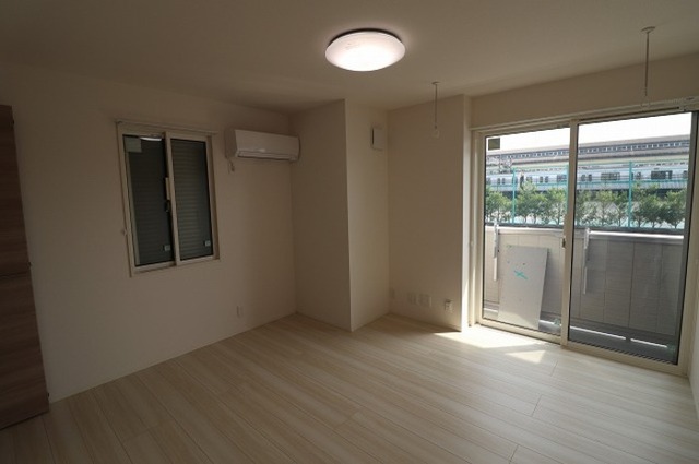 居室・リビング　洋室７．６帖