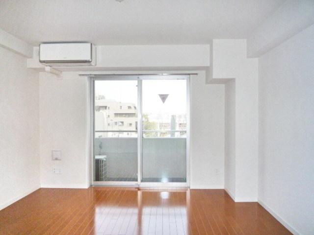 居室・リビング　別部屋参考写真