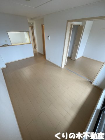 居室・リビング　同タイプのお部屋です（現況を優先します）