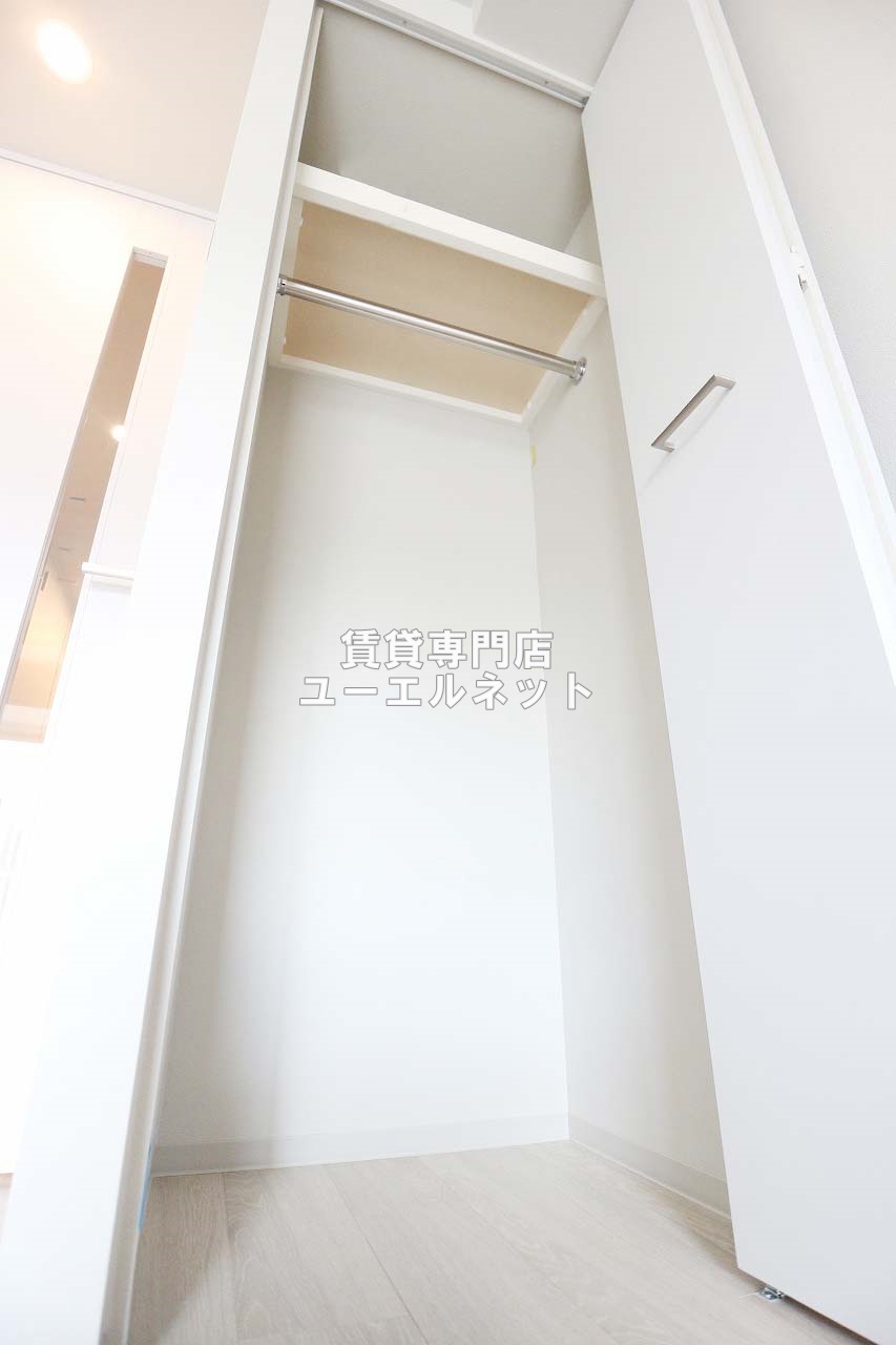 収納　クローゼット付きでお部屋もスッキリ♪