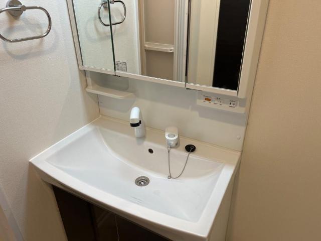 洗面設備　洗髪洗面化粧台（イメージ）