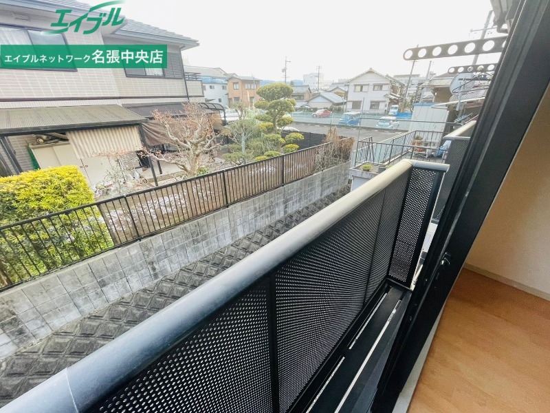 バルコニー　同物件・別室の写真です。