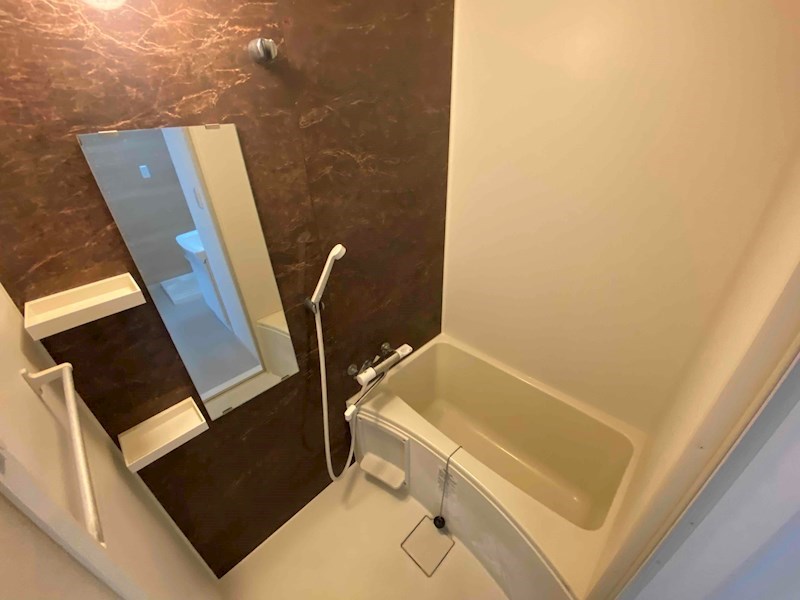 バス・シャワールーム　同物件別部屋イメージ