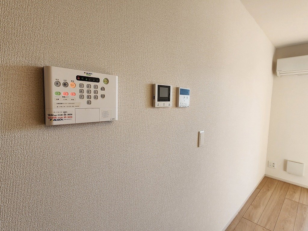 その他設備　ＡＬＳＯＫホームセキュリティー　ＴＶモニターフォン完備