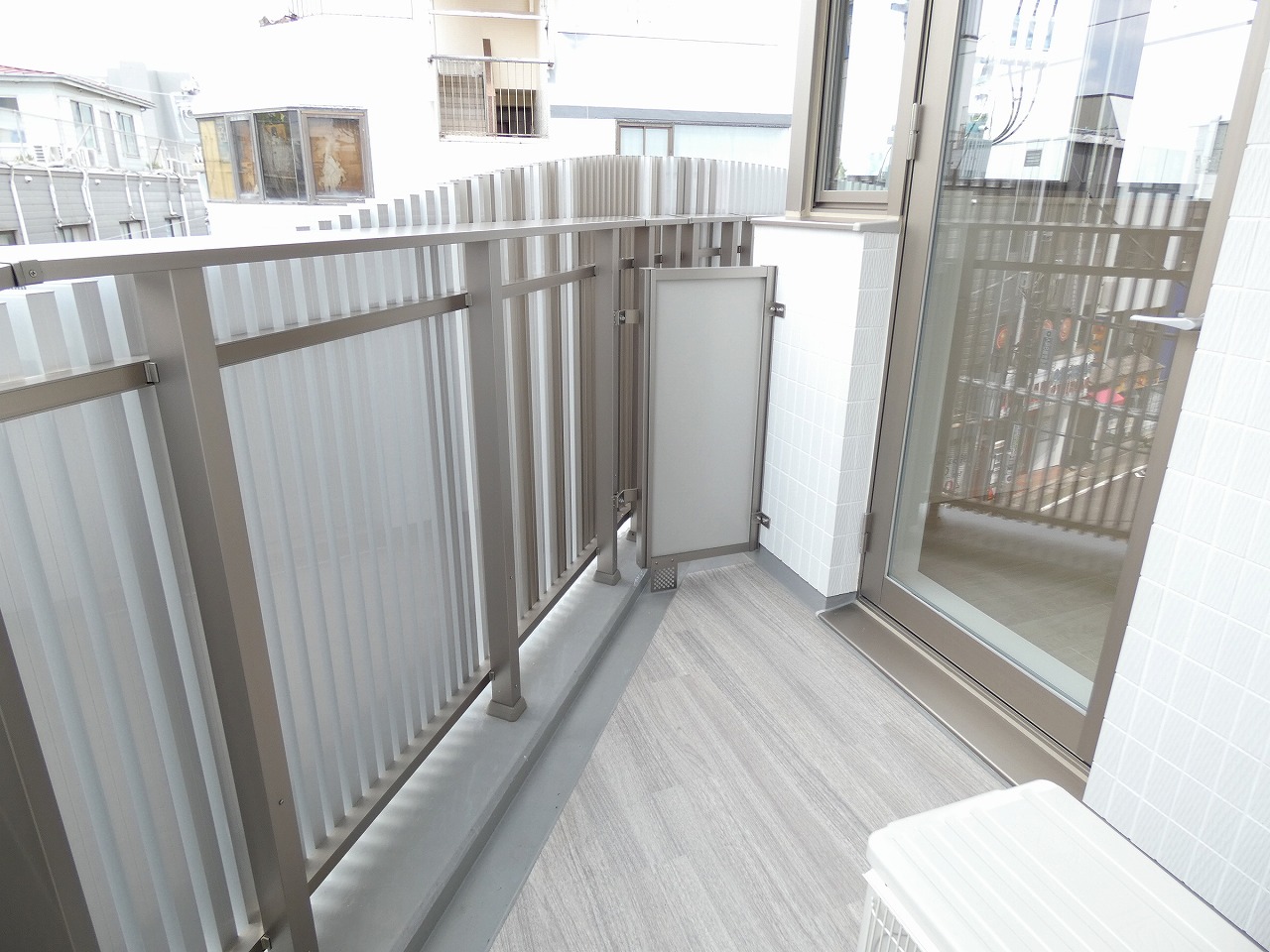 バルコニー　バルコニー