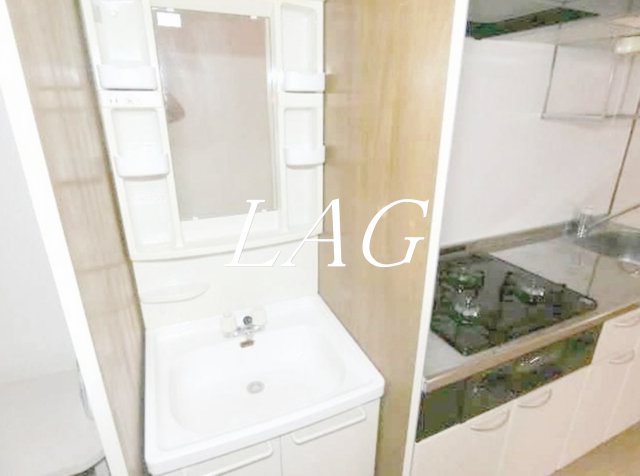 洗面設備　洗面台です。