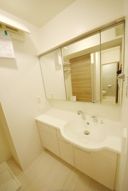 洗面設備　★綺麗な洗面所です★