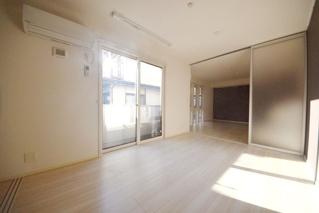 居室・リビング　★広い居室です★