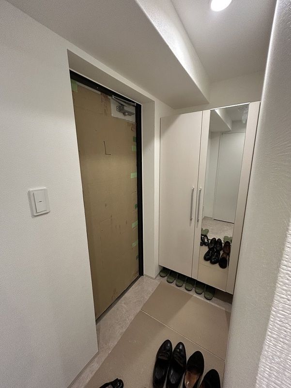 玄関　落ち着いた玄関です
