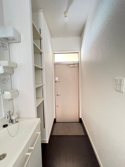 玄関　他部屋参考写真