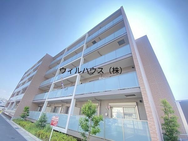 建物外観　安心の鉄筋マンション！
