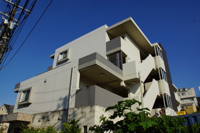 建物外観　東急東横線「妙蓮寺」駅より徒歩10分の分譲賃貸マンションです