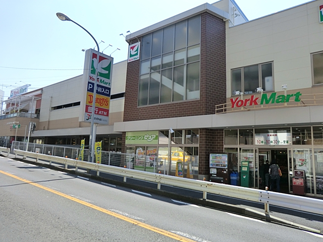 スーパー　ヨークマート「妙蓮寺店」（スーパー）まで606m