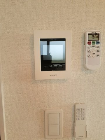 セキュリティ　【ベル・アヴニール　II】急な来客でもTVインターホンで確認が