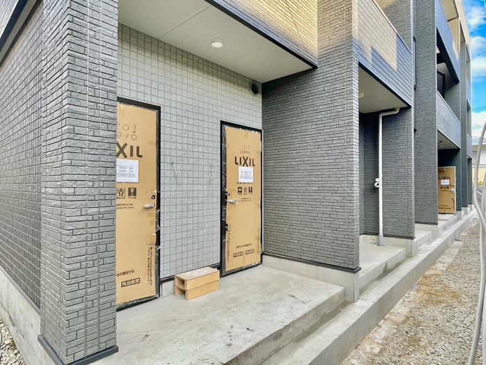 建物外観　建築中