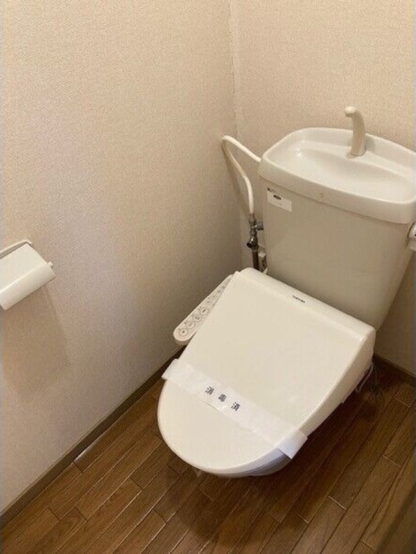 トイレ　図面と現状に相違がある場合には現状を優先