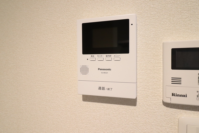 セキュリティ　モニター付インターホン
