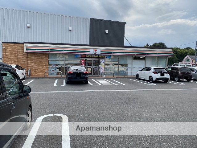 コンビニ　セブン－イレブンみよし黒笹店（コンビニ）まで857m