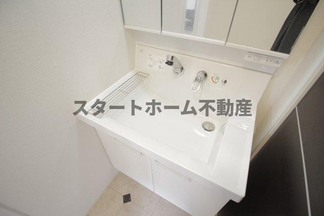 洗面設備　洗面所です