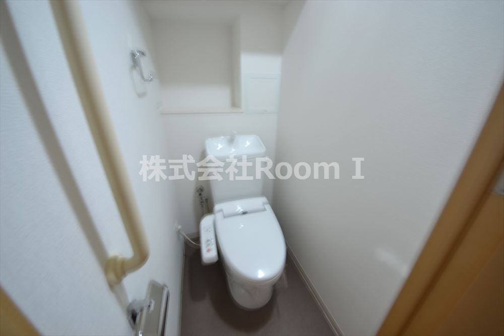 トイレ　シンプルで使いやすいトイレです