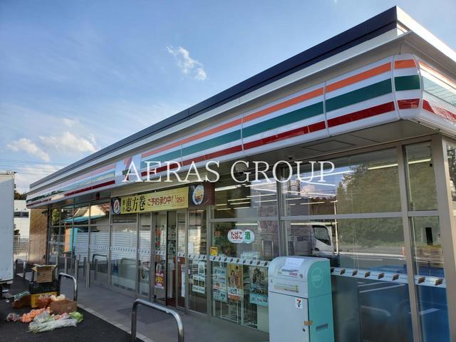 コンビニ　セブン-イレブン 千葉小倉東店（コンビニ）まで568m