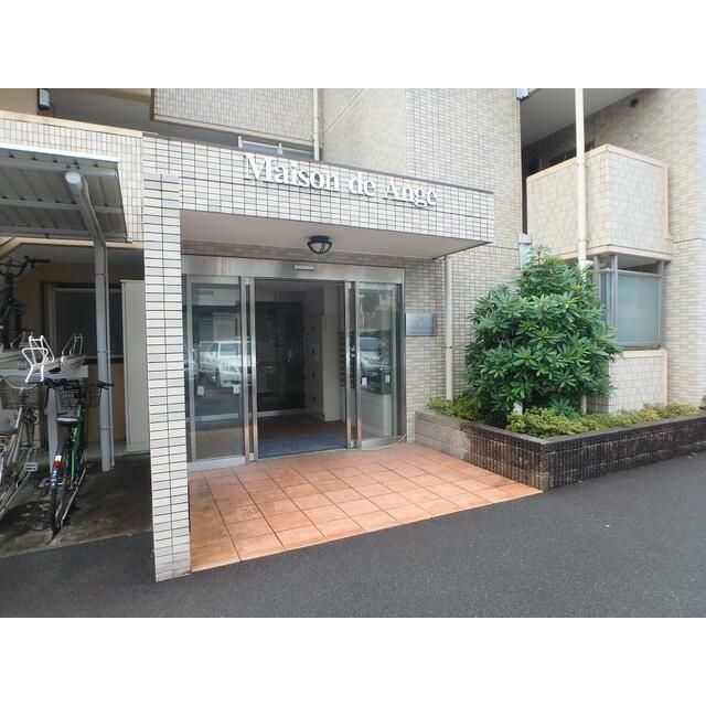 エントランス　★お部屋探しはタウンハウジング稲田堤店まで★