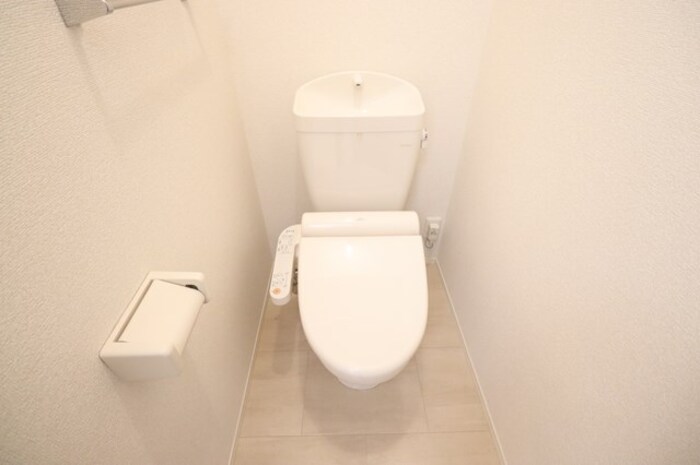 トイレ　トイレもきれいです