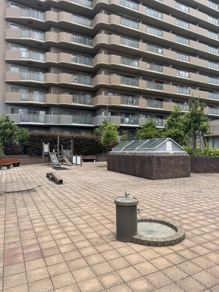 エントランス　外観