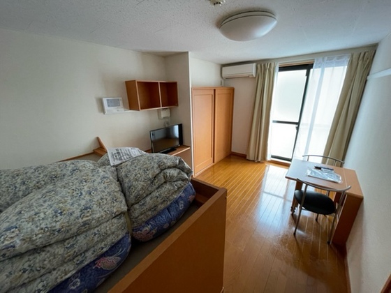 居室・リビング　※別部屋の写真です