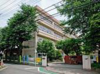 小学校　朝霞第二小学校（小学校）まで209m