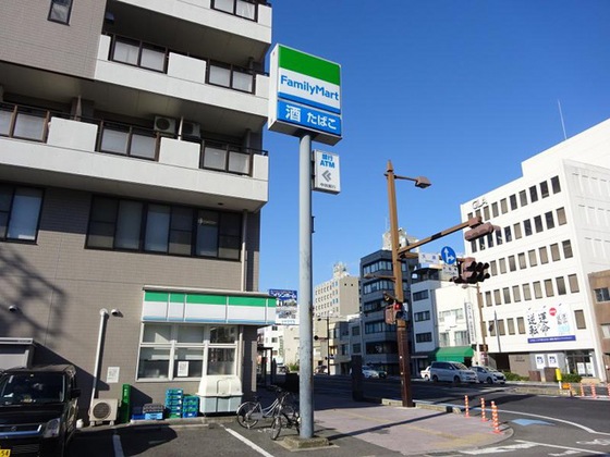 コンビニ　ファミリーマート岡山天瀬店（コンビニ）まで276m
