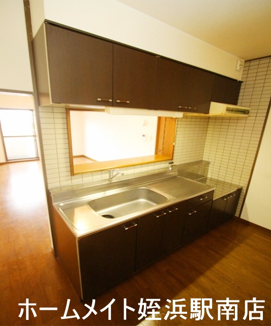 キッチン　★キッチンスペースも広くて便利です♪★※別部屋参考写真