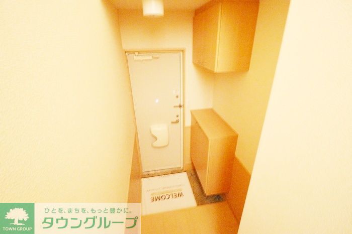 玄関　お問合せはタウンハウジングまで！※現地待合わせ相談可能
