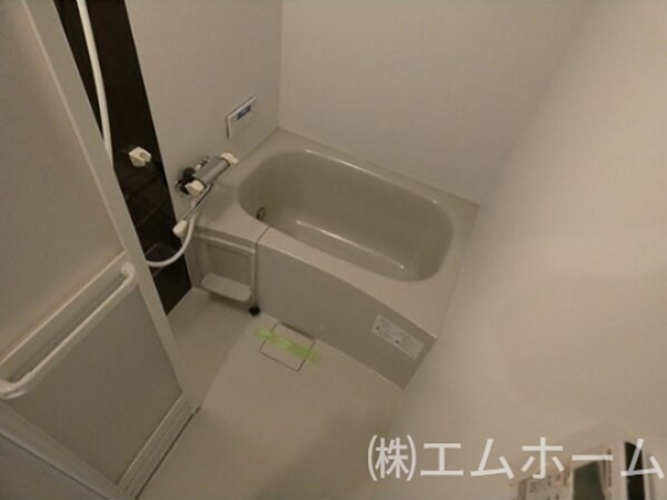 バス・シャワールーム　浴室暖房乾燥機付