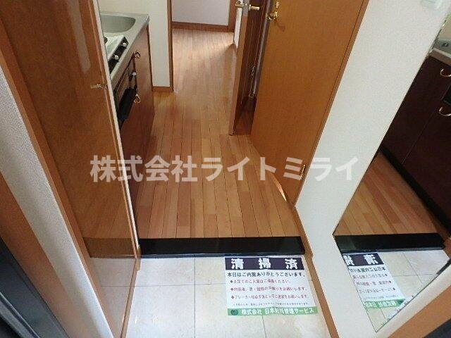 玄関　?