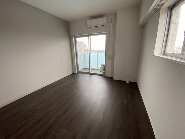 居室・リビング　風の通りも日の当たり気持ちの良いお部屋です。