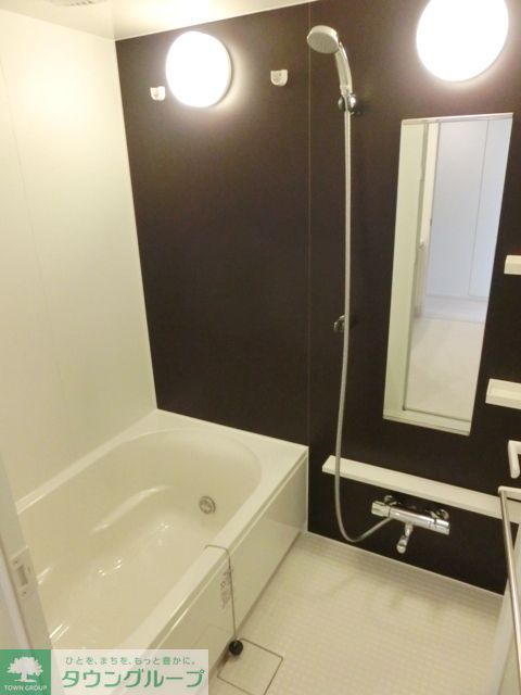 バス・シャワールーム　※写真は同タイプ住戸です。