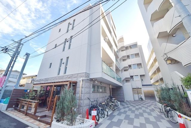 建物外観　★外観★