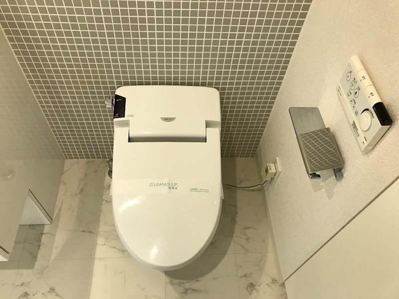 トイレ　同建物、他号室写真参照