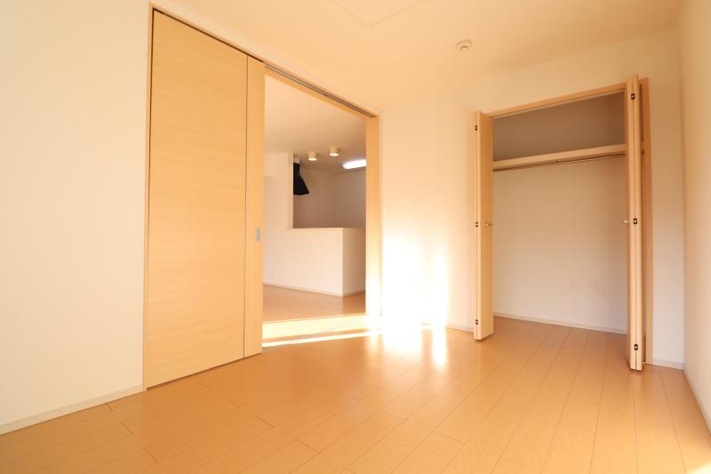 収納　洋室6帖の収納とお部屋