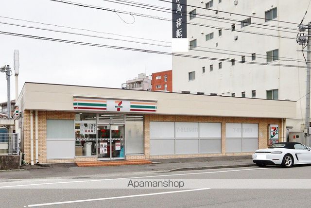 コンビニ　セブンイレブン 徳島助任橋店（コンビニ）まで91m